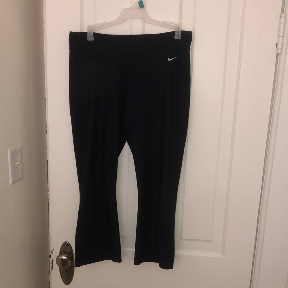 Nike capris
